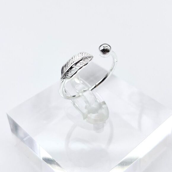 STERLING Silver Feather Open Adjustable Fit Ring - Picture 1 of 4